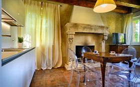 Relais Corte Guastalla Apartments
